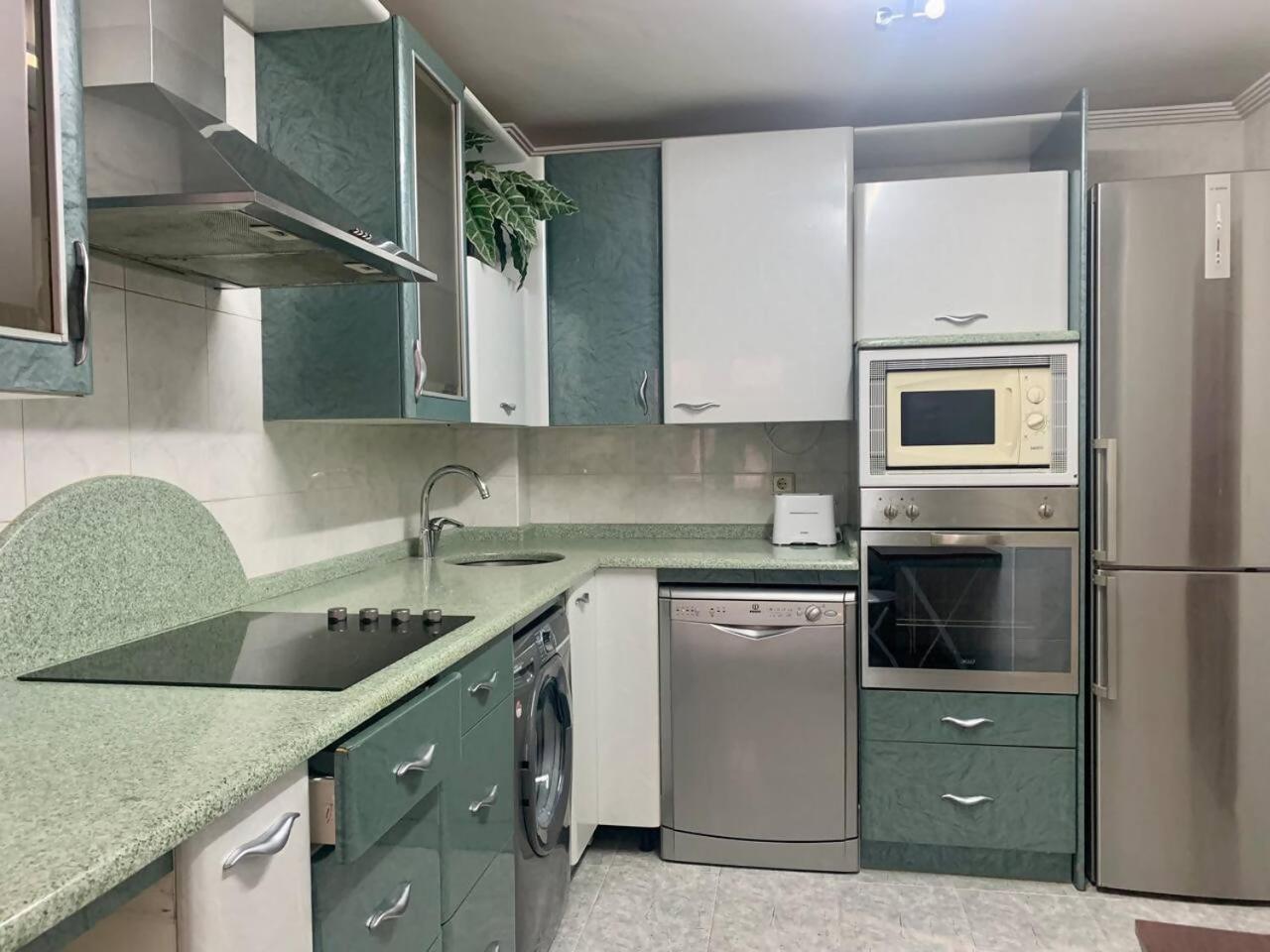 Apartamento Centrico Y Comodo Vitoria-Gasteiz Extérieur photo