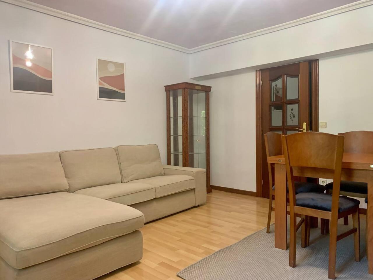 Apartamento Centrico Y Comodo Vitoria-Gasteiz Extérieur photo